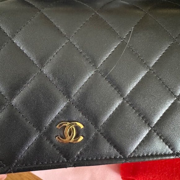 Chanel wallet on a chain - Picture 14 of 16